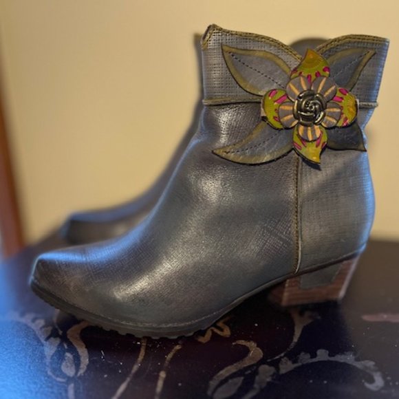 L'Artiste Spring Step Louella hand painted ankle boot - Picture 3 of 7